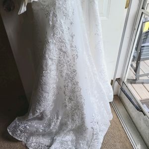Wedding dress